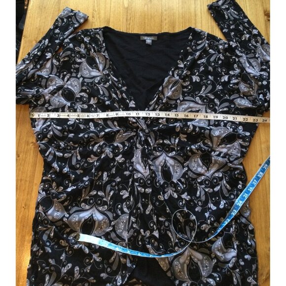 Womens 3X Black Gray Paisley Long-Sleeve Babydoll Top Blouse Twist Front - Picture 8 of 9